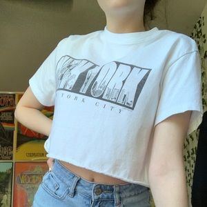 Brandy Melville New York City Crop top